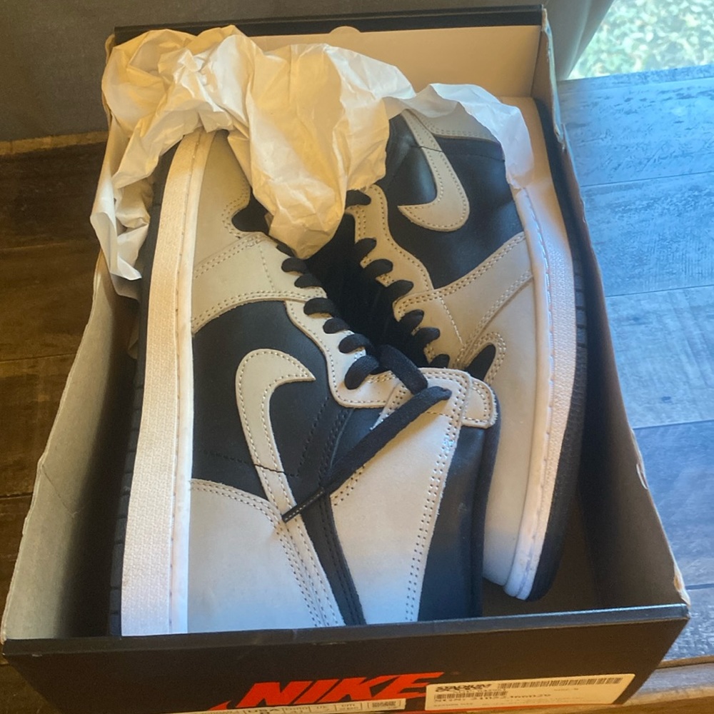 Air Jordon retro one